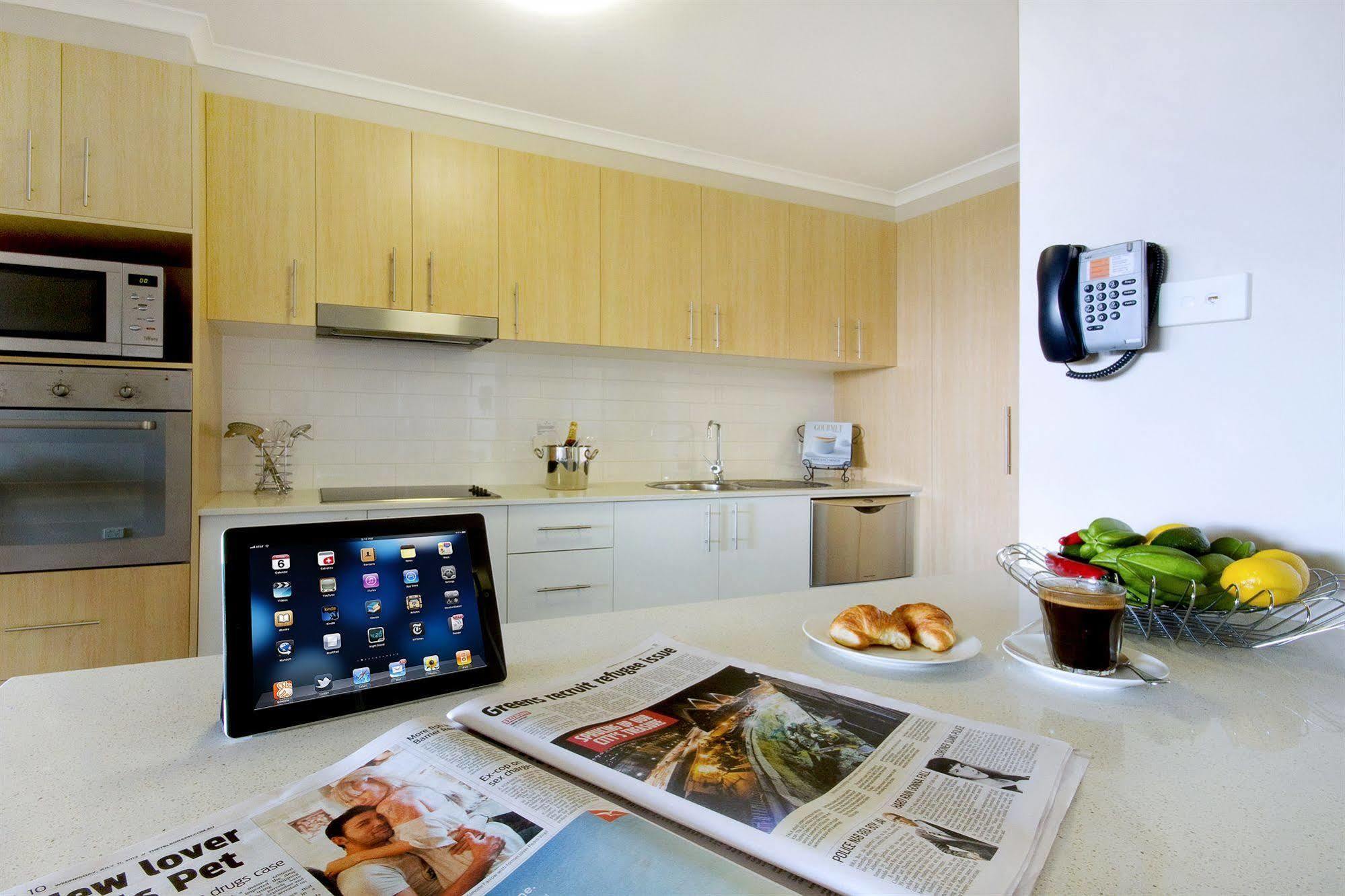 Pacific Suites Canberra Camberra Exterior foto