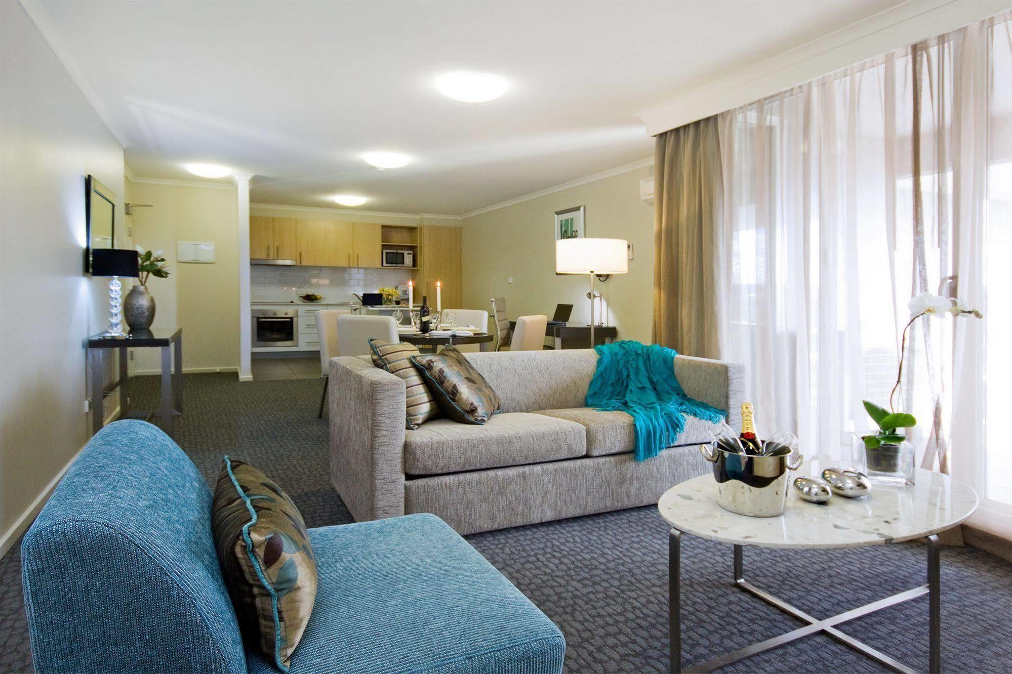 Pacific Suites Canberra Camberra Exterior foto