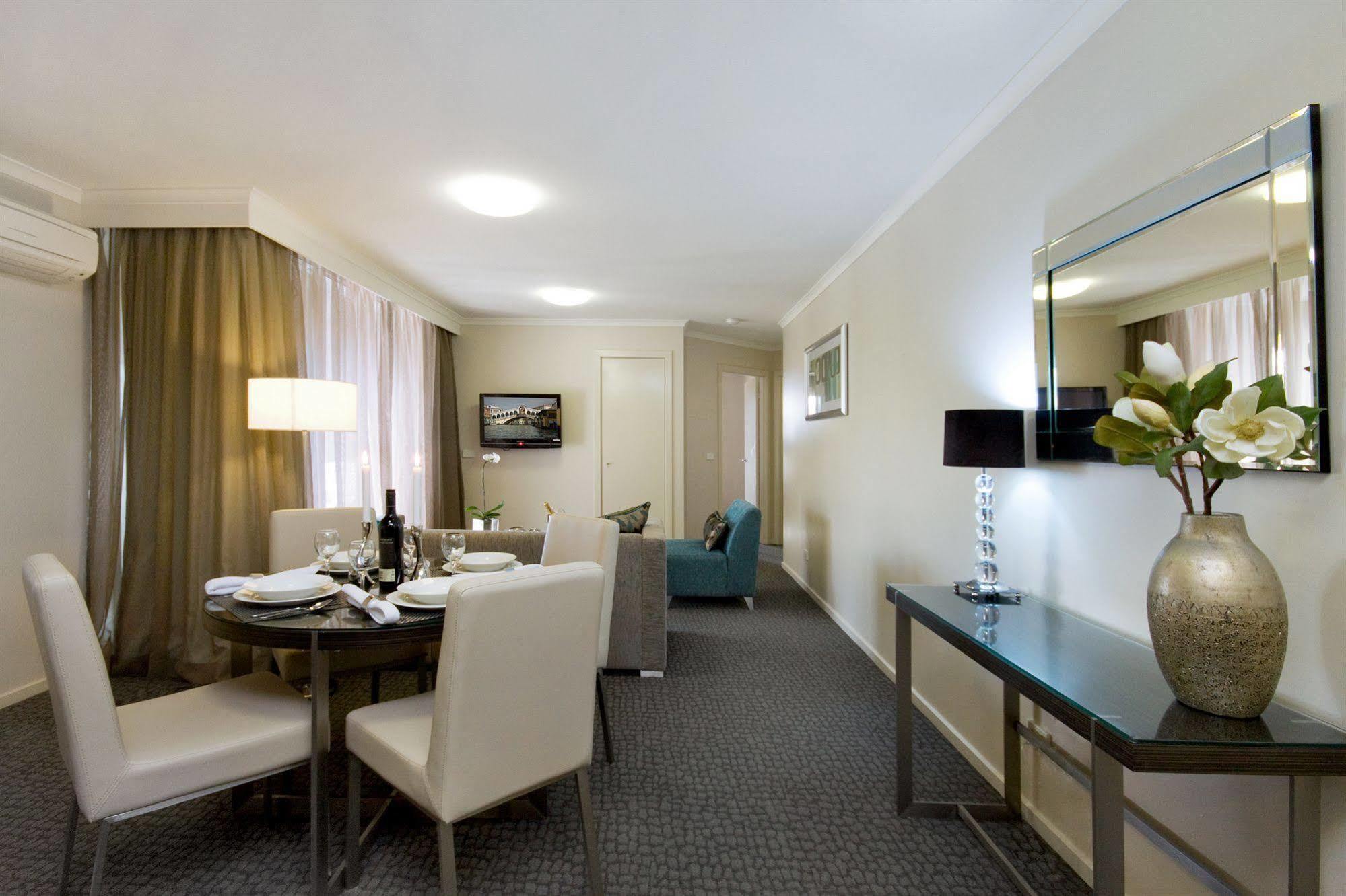 Pacific Suites Canberra Camberra Exterior foto